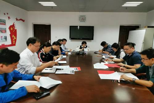 f5de03b009f688552bbf18d1e236048 f5de03b009f688552bbf18d1e236048