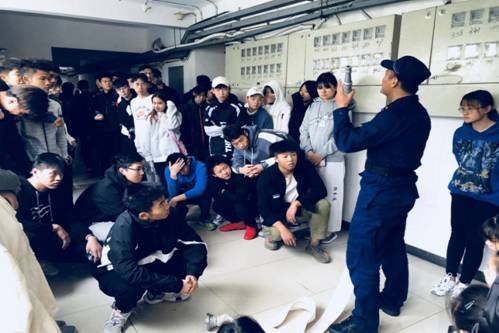 89c8cd9ca2a51389dfab15f6e4a89b7